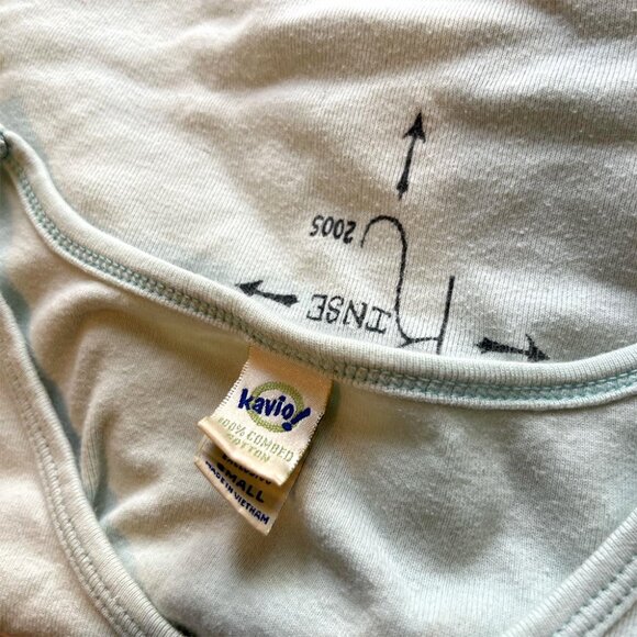 Women's Mint Green Graphic Crop Tee 🌿 - Picture 4 of 4